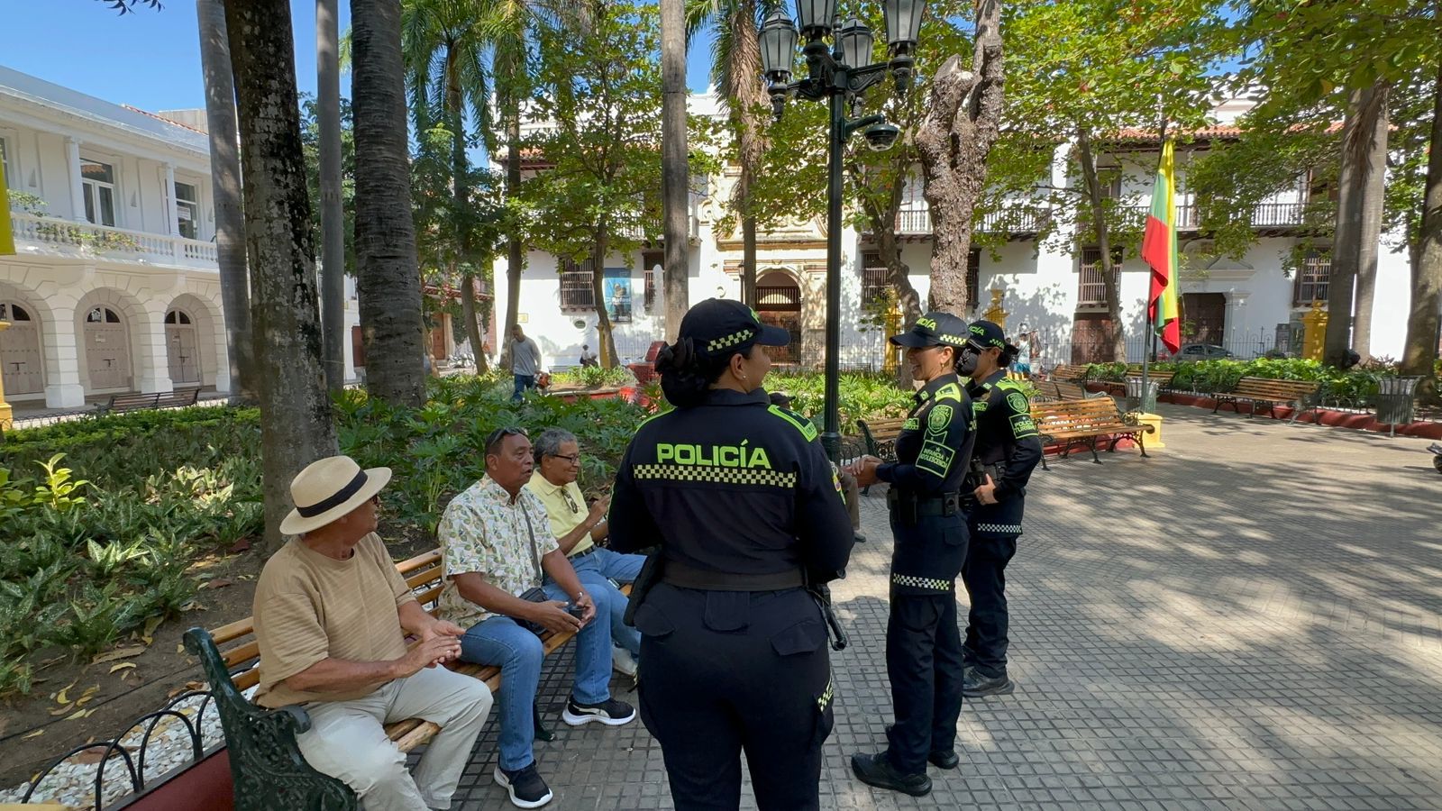 Policía adelanta jornada de prevención contra la violencia intrafamiliar en el Centro Histórico
