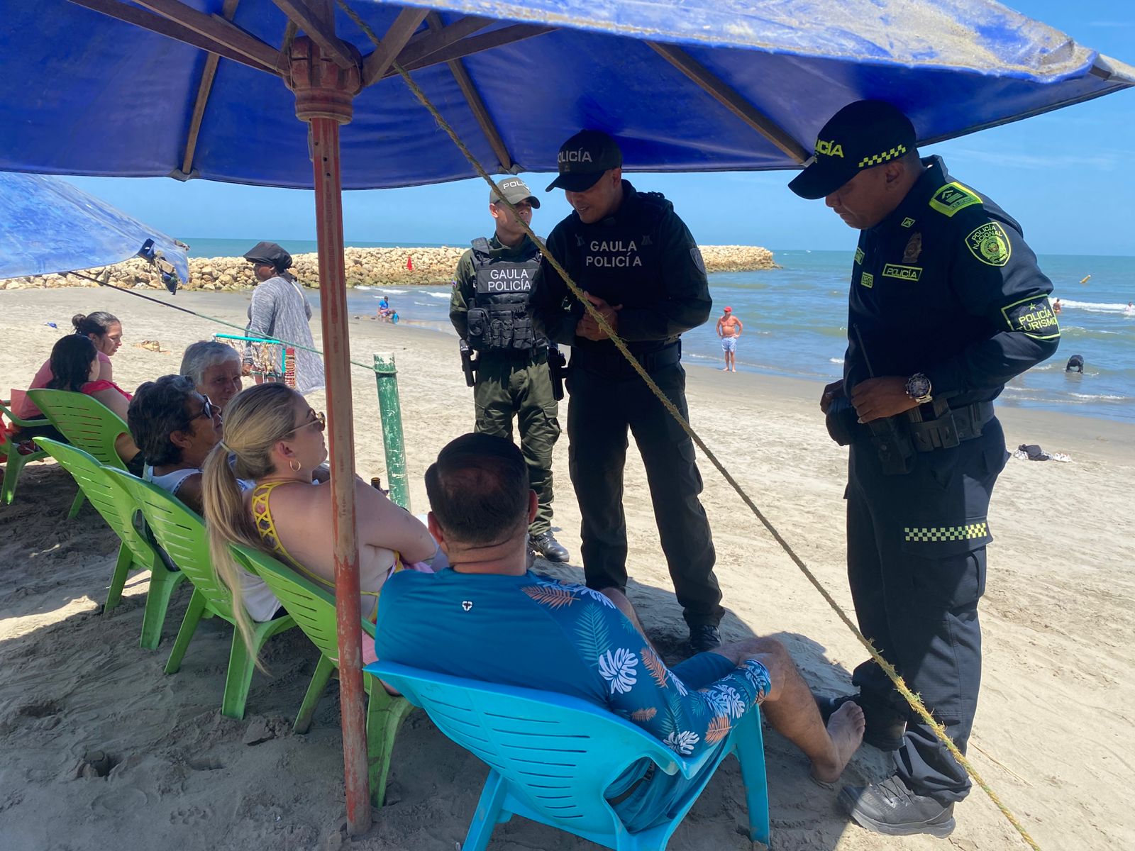 GAULA refuerza prevención contra la extorsión en zonas turísticas de Cartagena