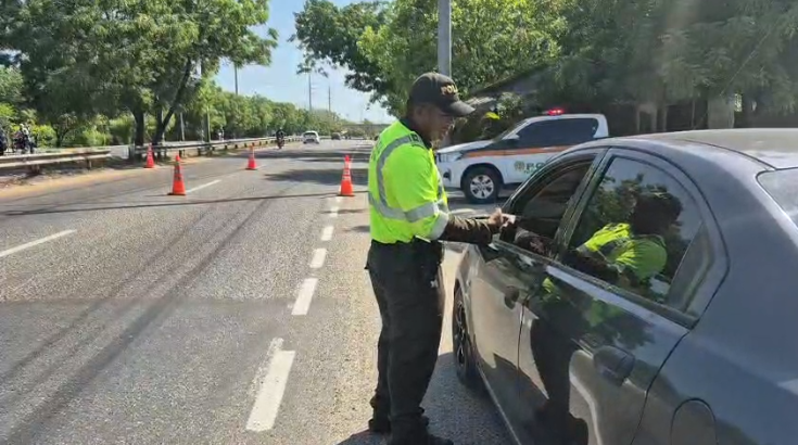 Policía refuerza controles viales en los accesos a Cartagena durante Semana Santa